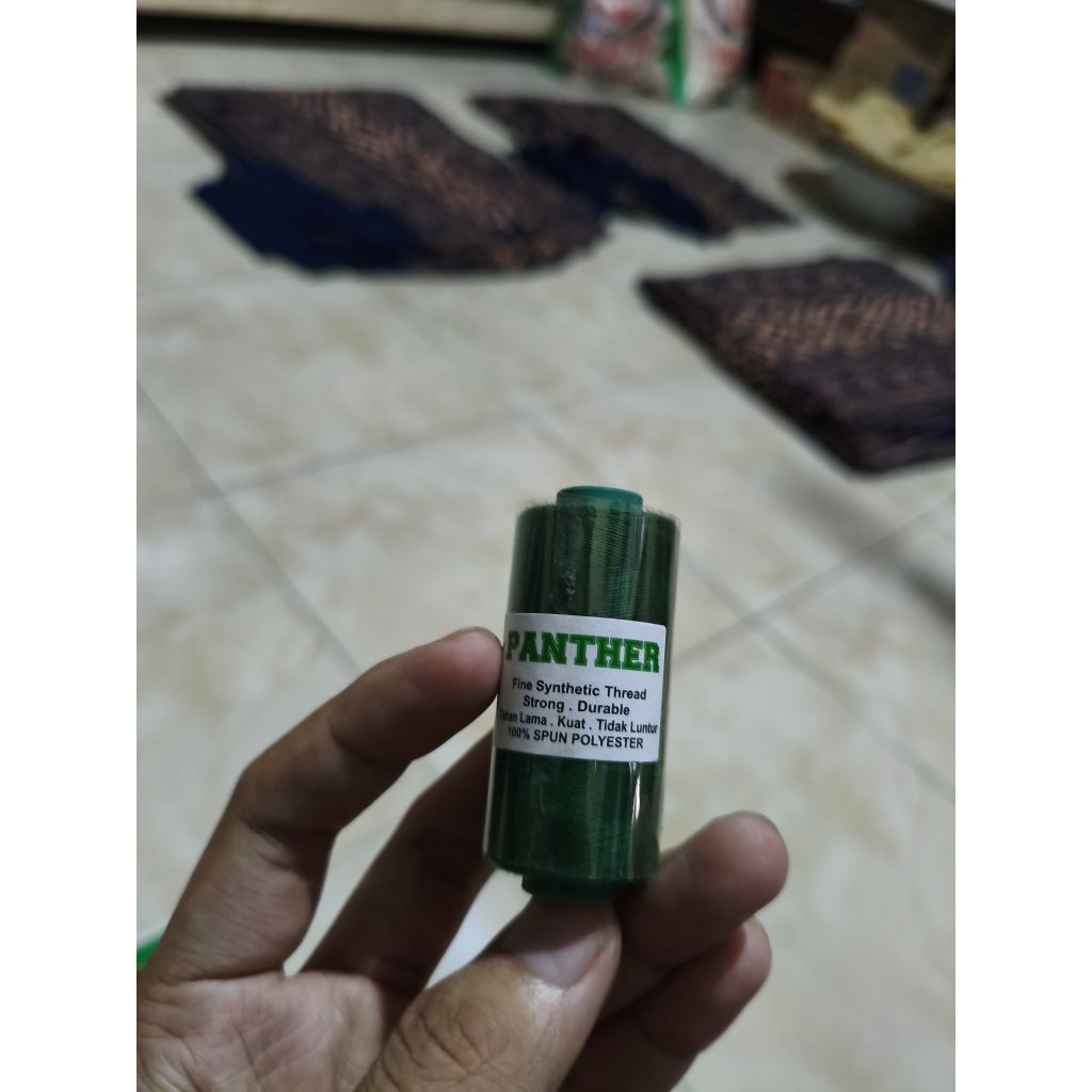 Benang Jahit Panther Hijau