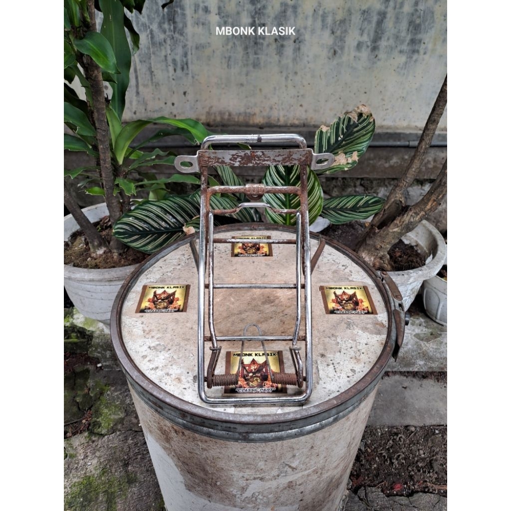 rak jepit keranjang depan suzuki fr70 fr80 ORIGINAL rak jepit suzuki fr70 fr80 keranjang depan suzuk