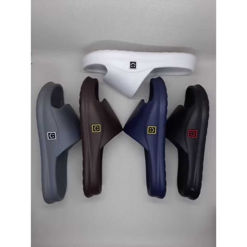 Sandal slop pria | Sandal slop pria polosan | sandal slop pria kekinian | Sandal slop 965m |