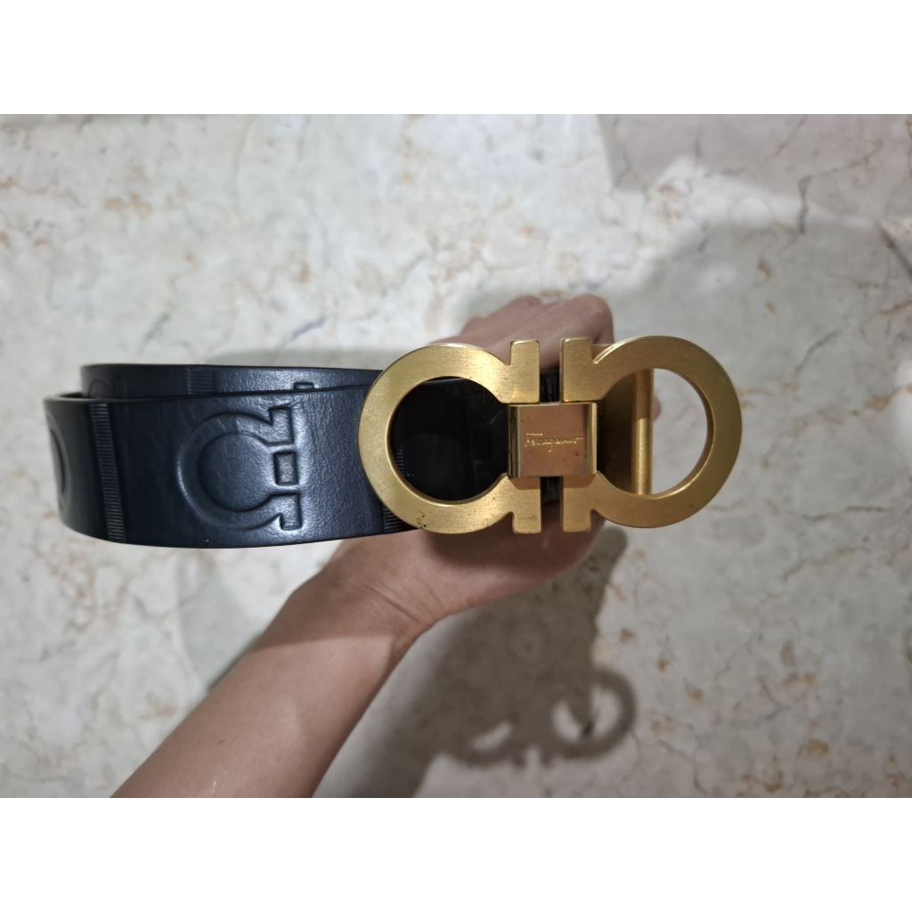 salvatore ferragamo belt