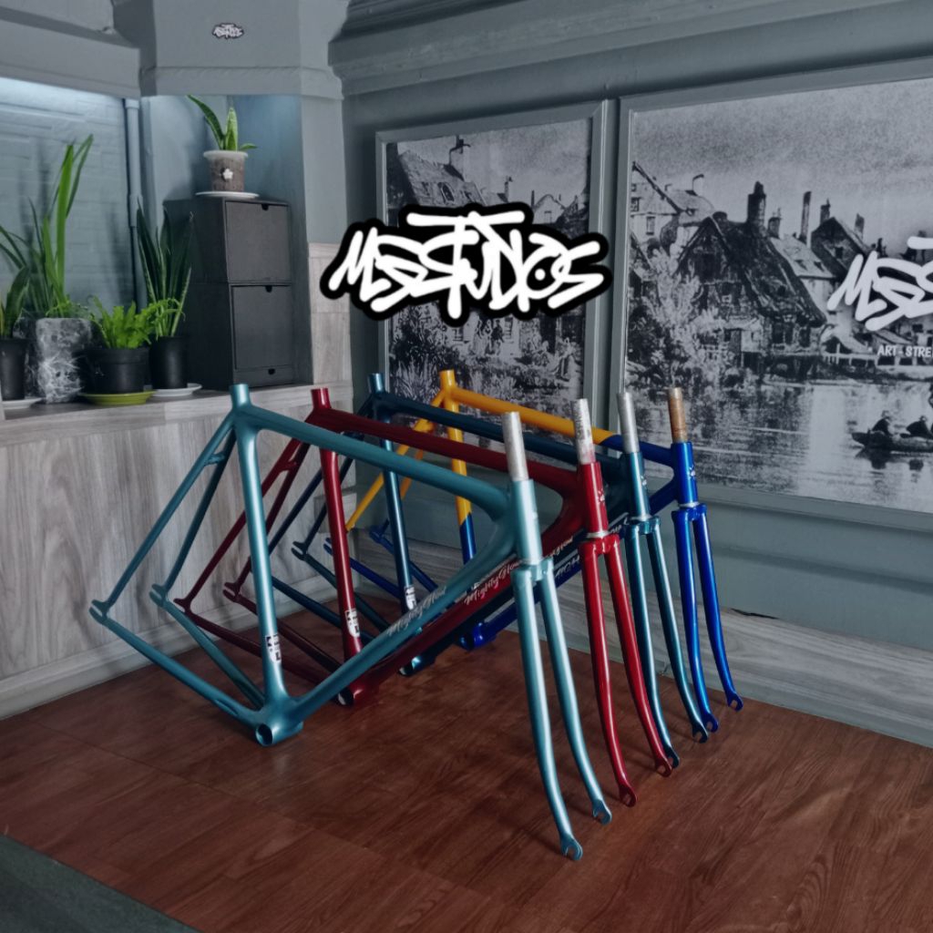 BSV01 FRAMESET . mighty glow studio . mightyglow fixie . sepeda fixie . frame fixie . fullbike fixie