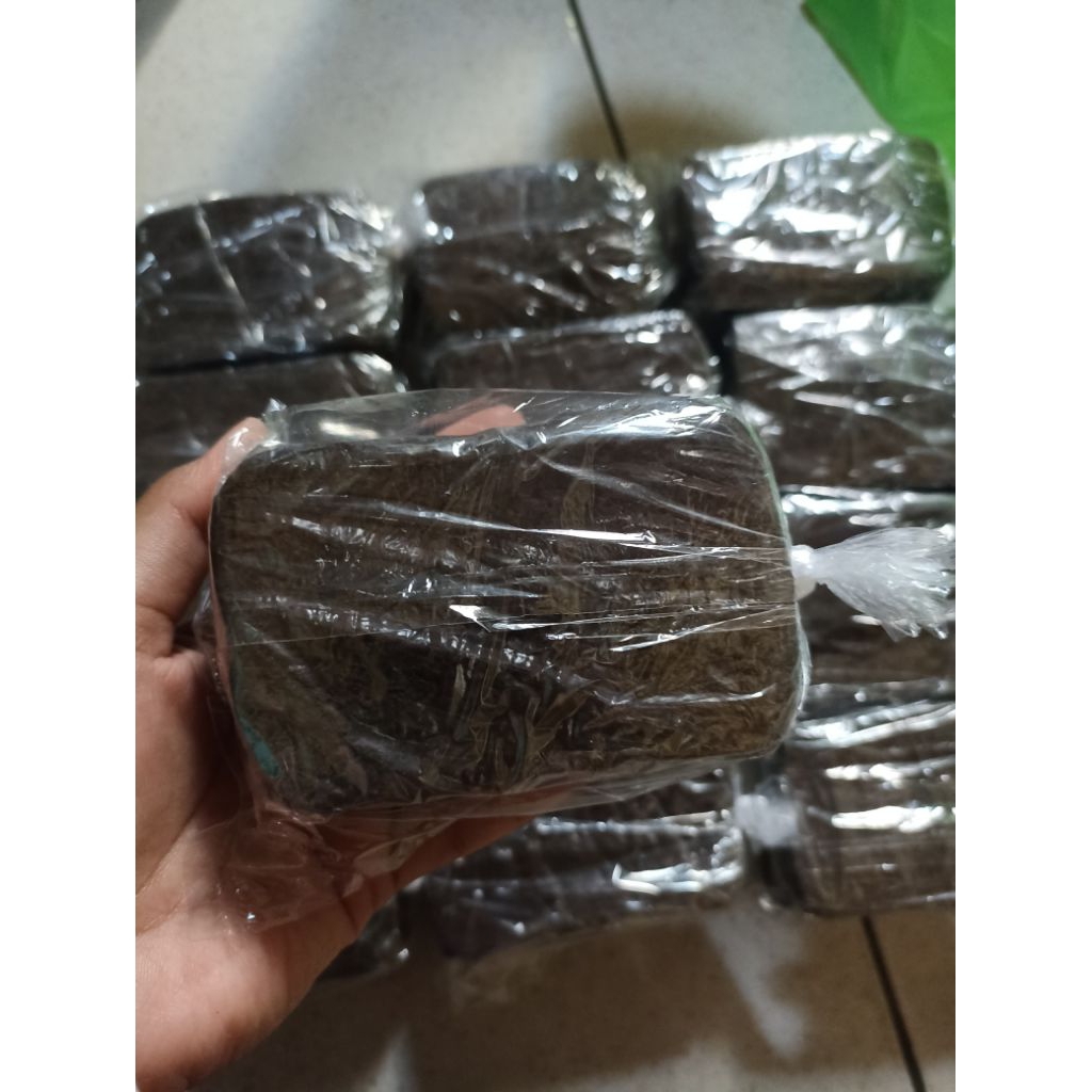 

Terasi Udang tambak khas juwana pati 250gr