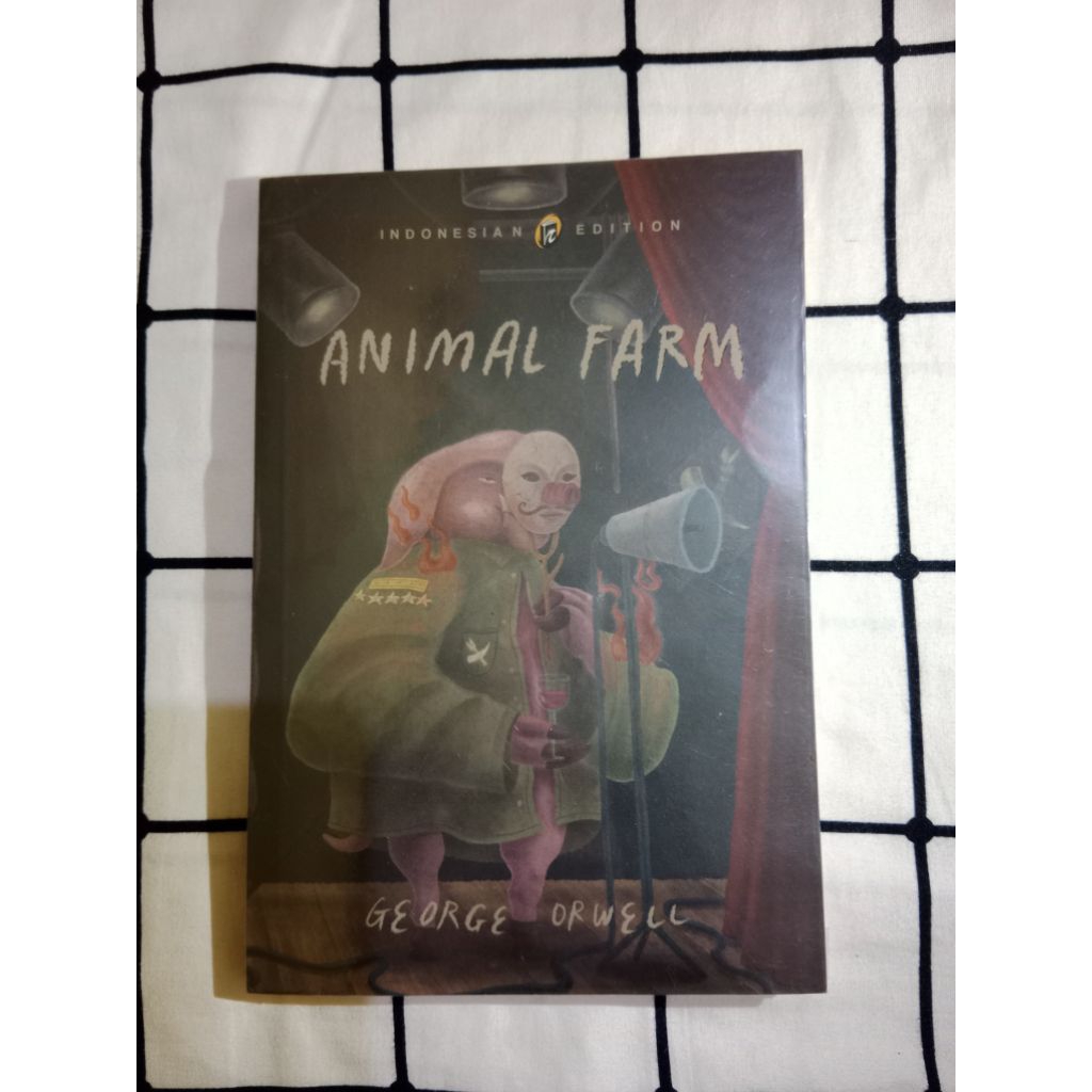 Preloved Novel Animal Farm (George Orwell)