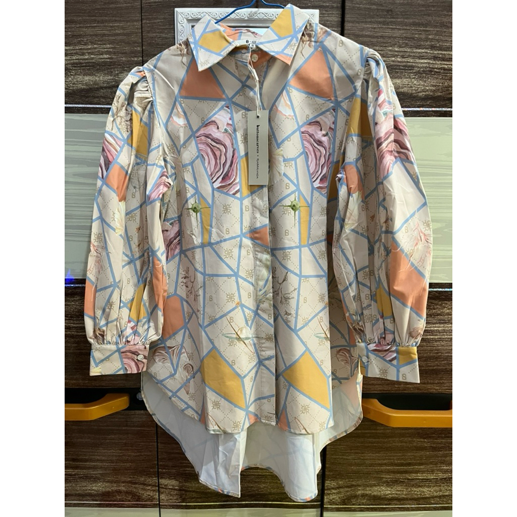 Astera Top Buttonscarves x Riamiranda (size S)