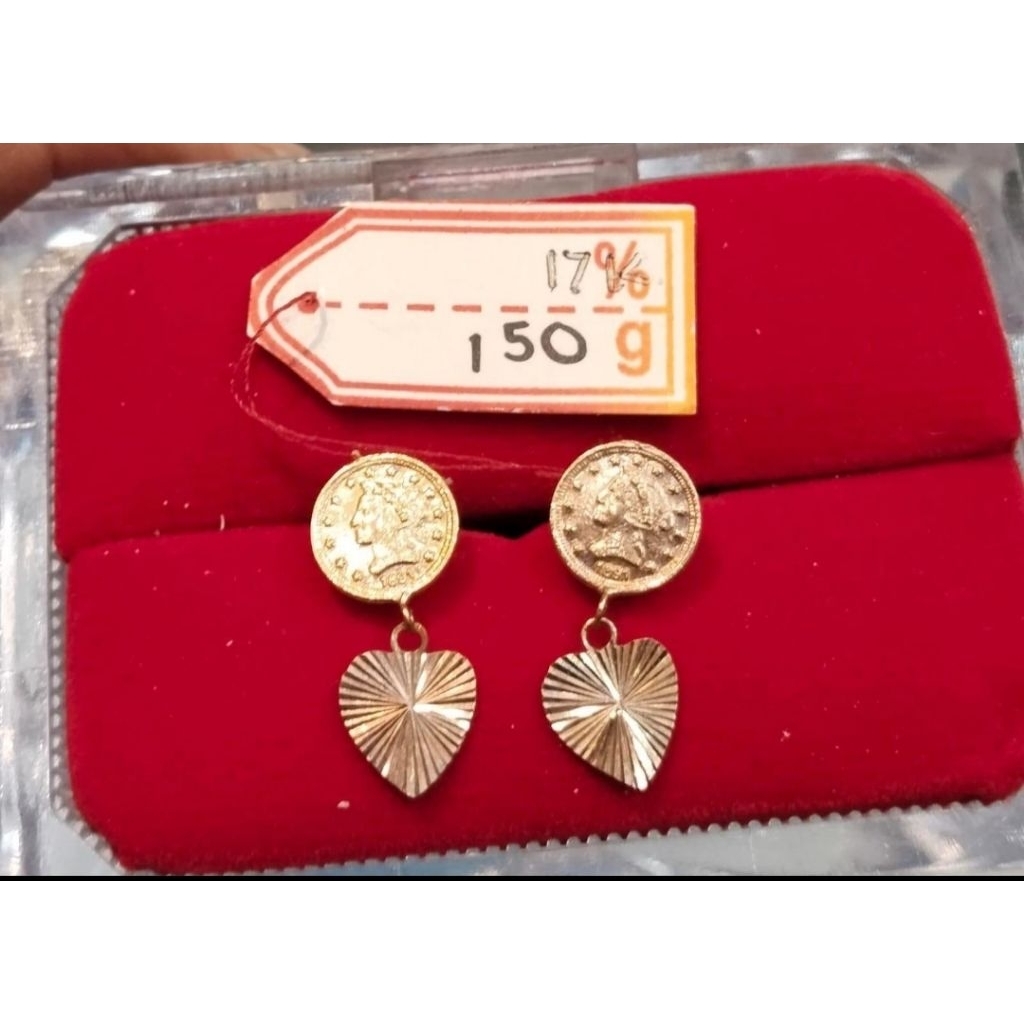 Anting emas 75 dollar hati