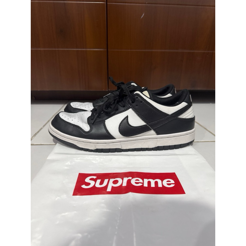 nike dunk aj1 low panda second