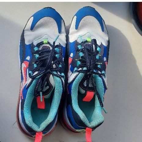 Nike Air Max 270 React Boys Shoes Size 6.5 Color : Metallic Utopia SLT/Black