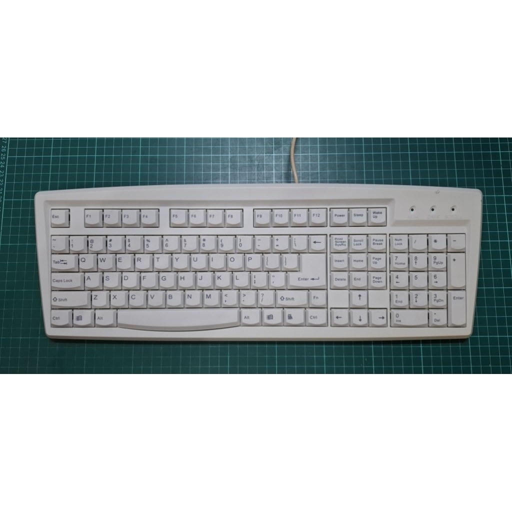 Keyboard Jadul Rusak