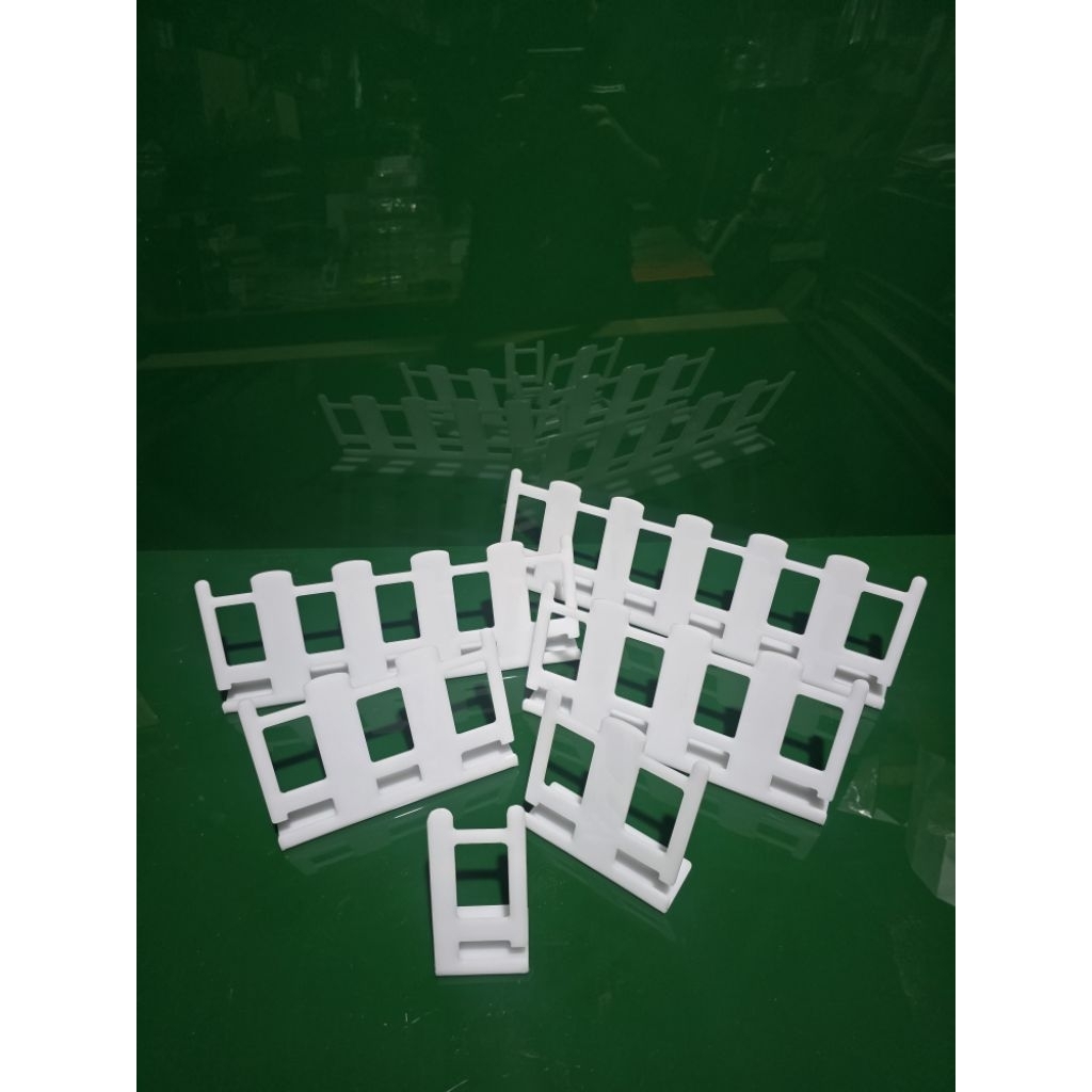 Stand jam tangan Akrilik / Rak display jam tangan Acrylic