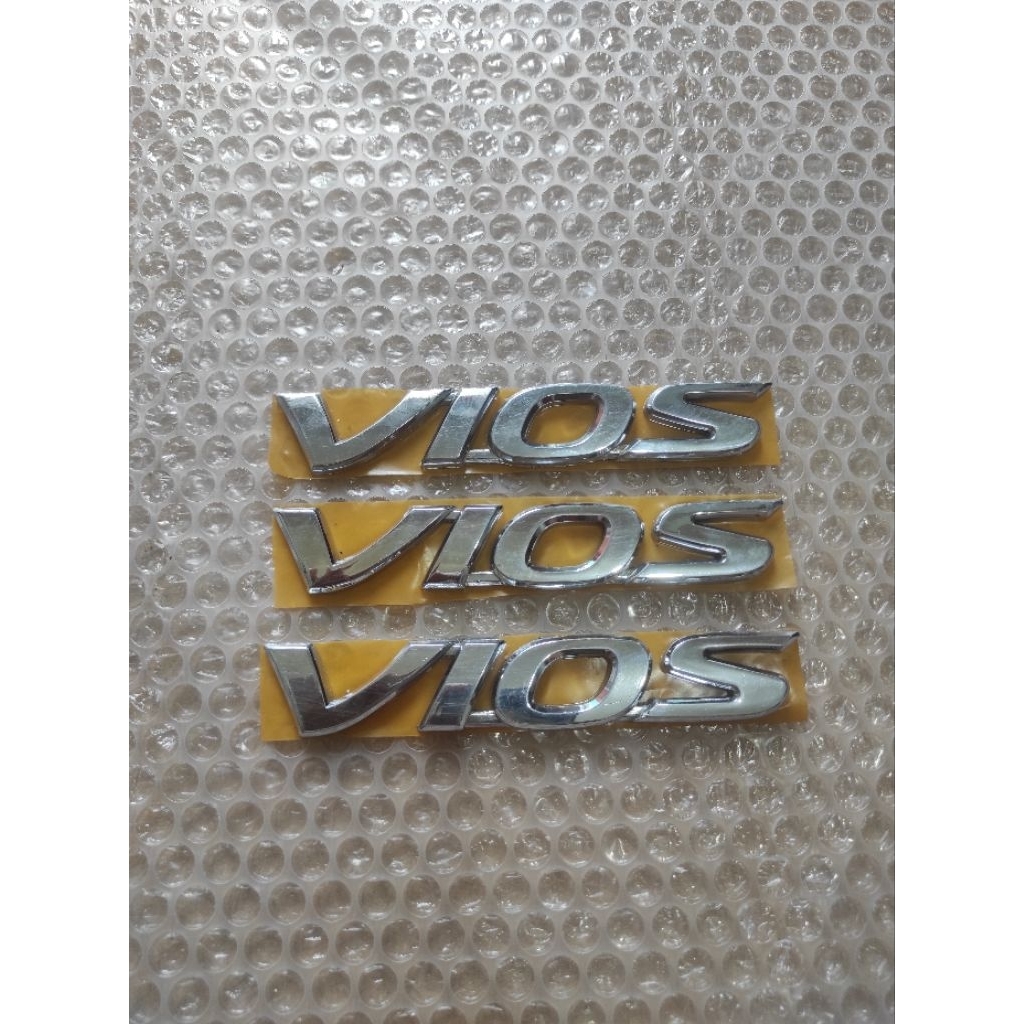 EMBLEM LOGO TOYOTA VIOS ORIGINAL
