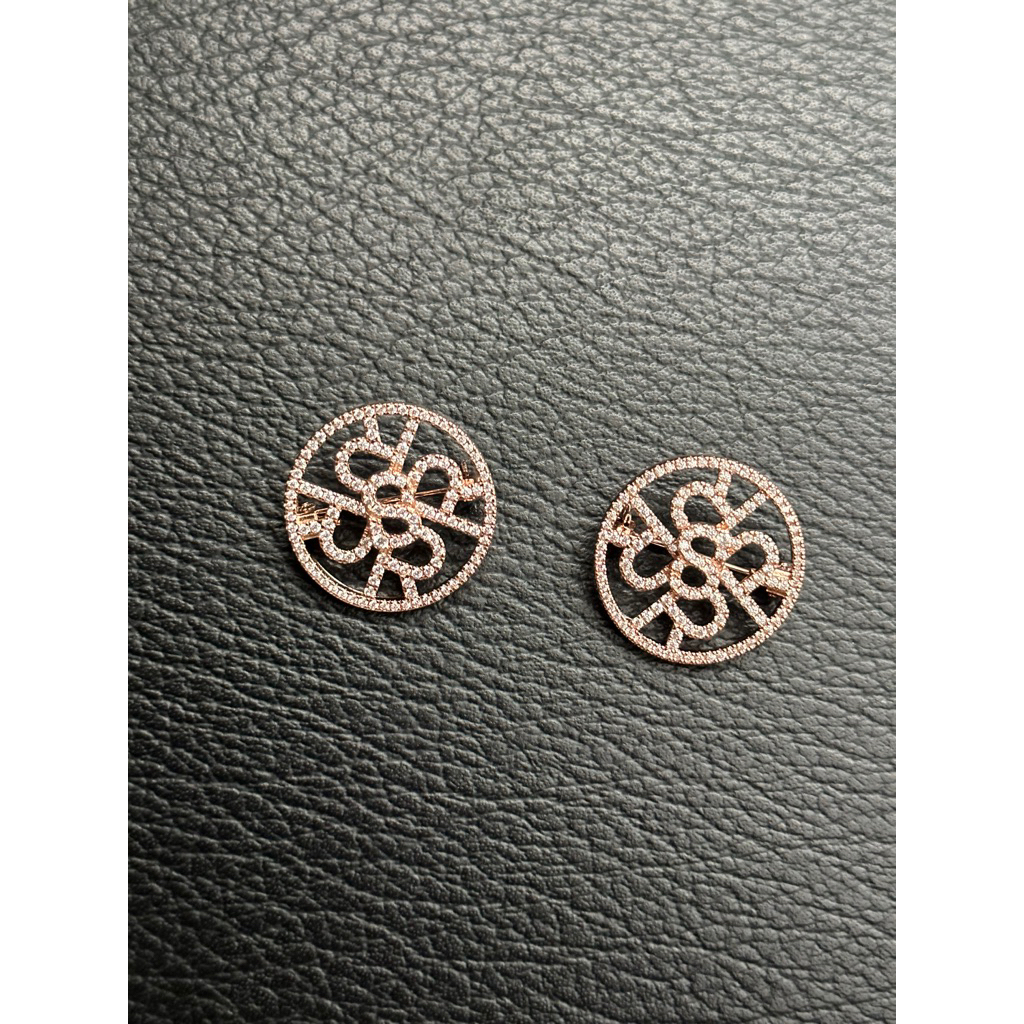 New As Is Buttonscarves x RM Xanadu Petite Round Crystal Brooch - Rose Gold