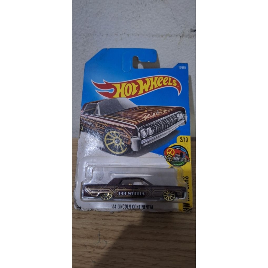 Hot Wheels 64 Lincoln Continental