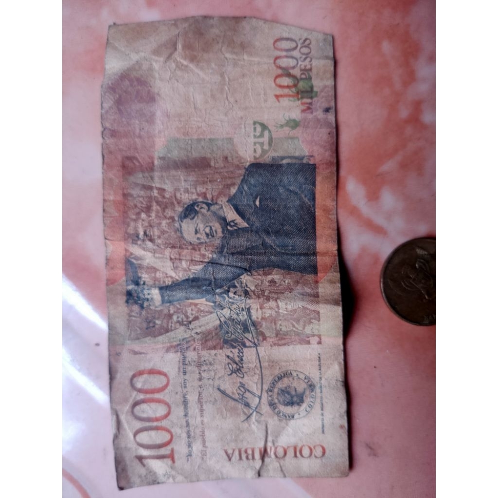 uang kertas 1000 Mil Peso Colombia