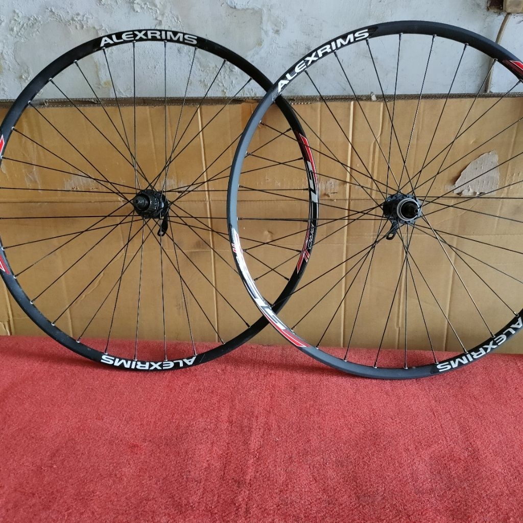Wheelset 29er Shimano SLX
