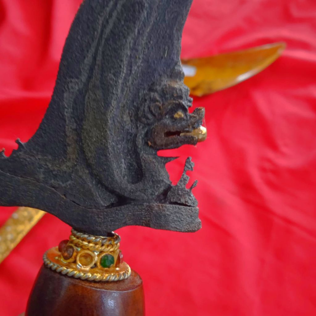 KRS Nogo siluman Luk 13 pamor ceprit tangguh mataram