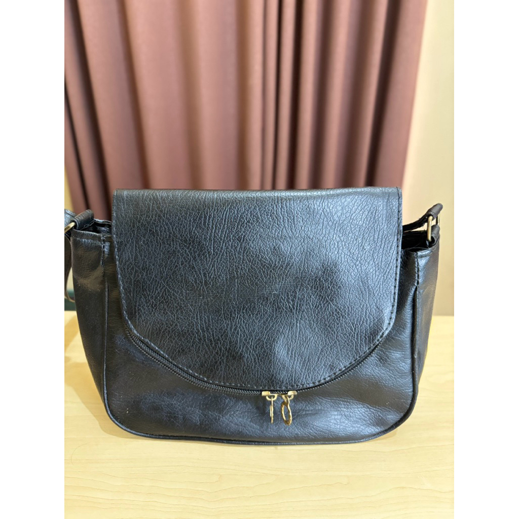 Tas wanita slingbag promo cuci gudang