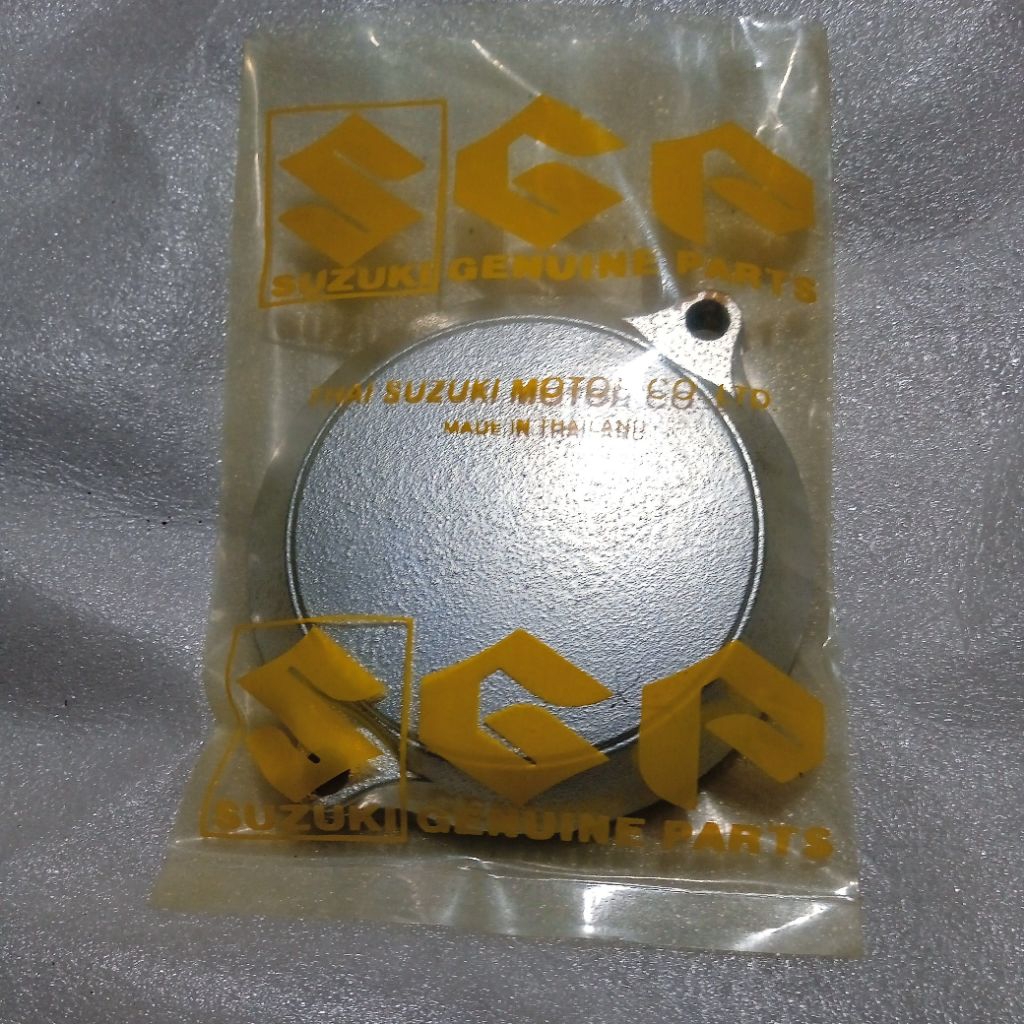 61310-23F00-000 original SGP Suzuki Indomobil genuine part NOS cover tutup noken AS gigi sentrik tem