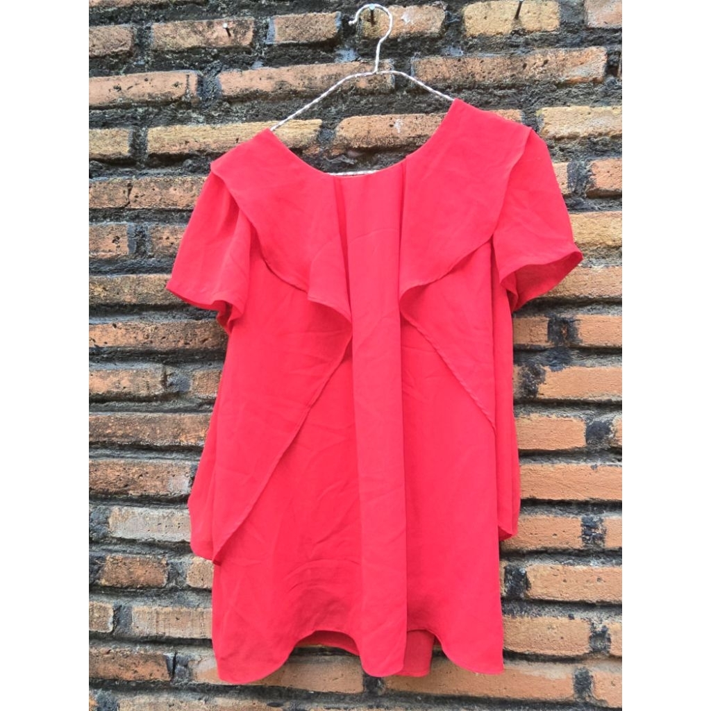 Preloved Atasan St Yves