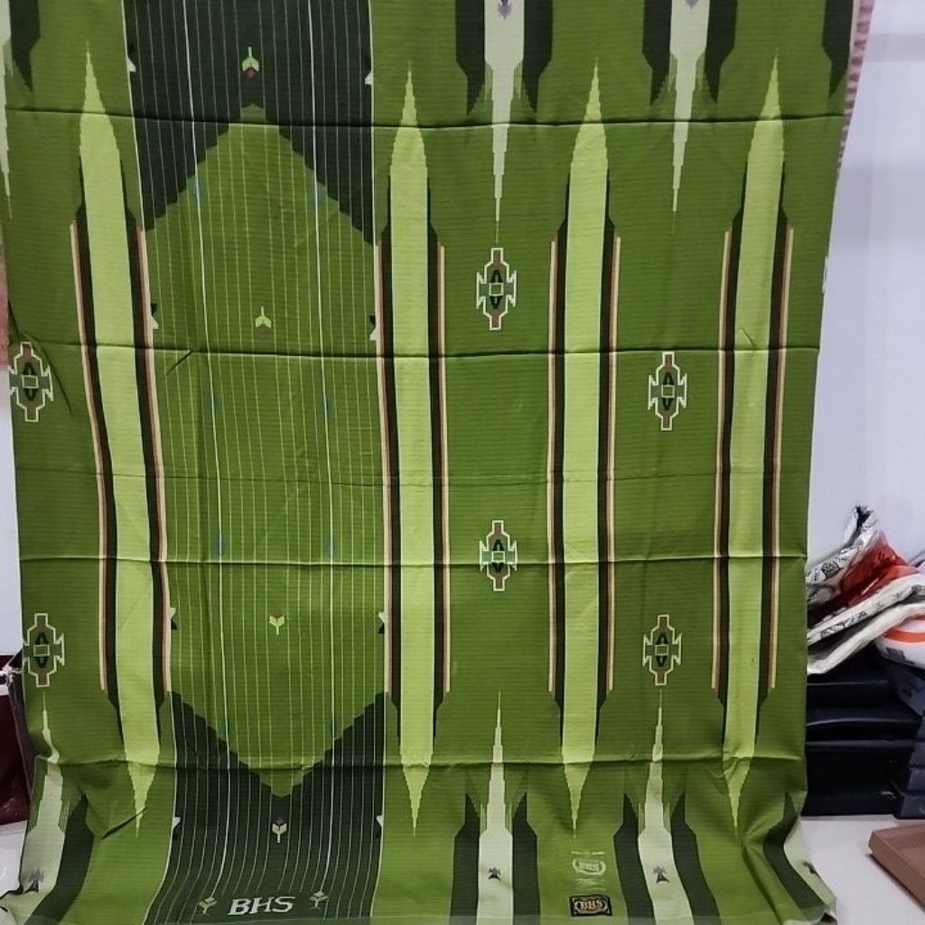 sarung bhs skg full sutra 210 spunsilk..scond
