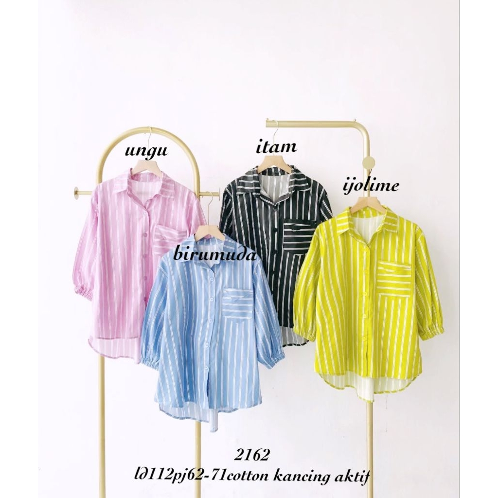 ATASAN WANITA/KEMEJA GARIS GARIS/ATASAN KEMEJA GARIS GARIS KEKINIAN
