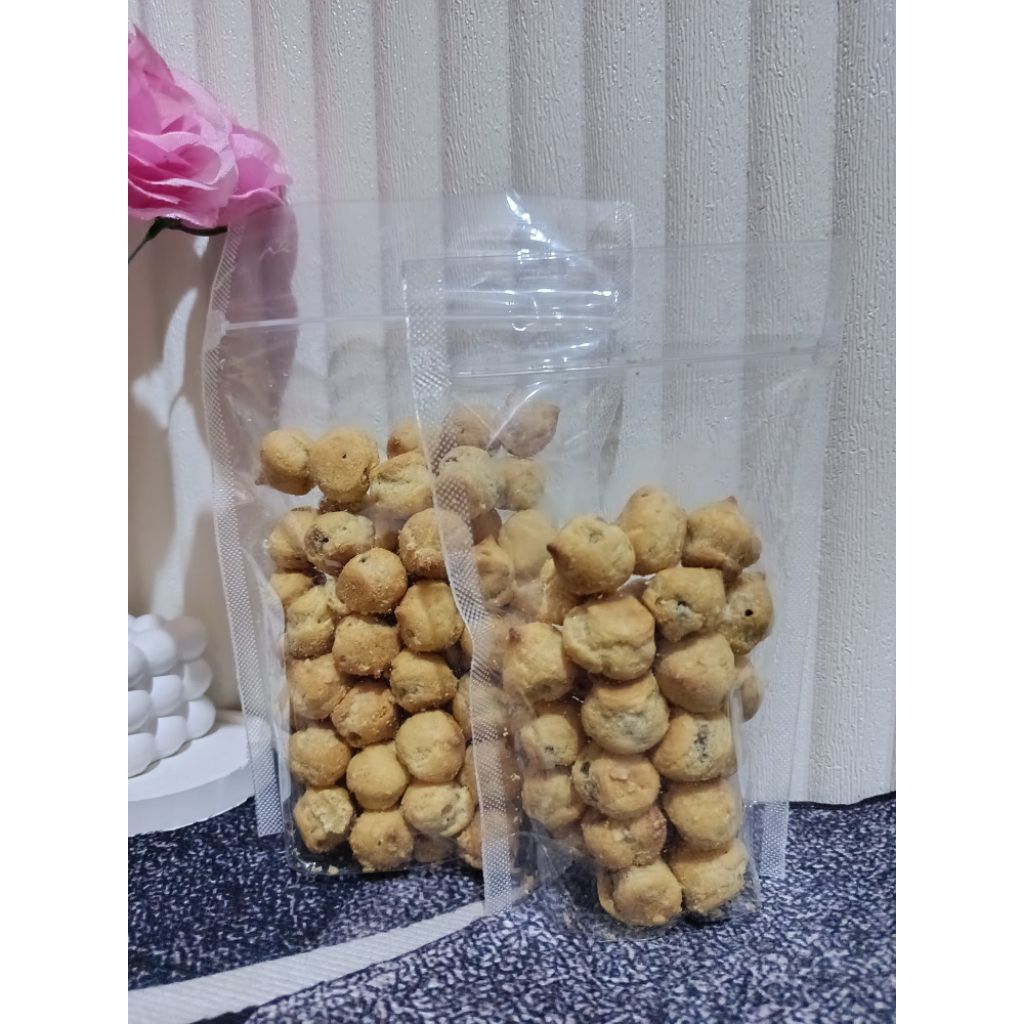 

KUE SOES COKLAT GURIH RENYAH MANIS