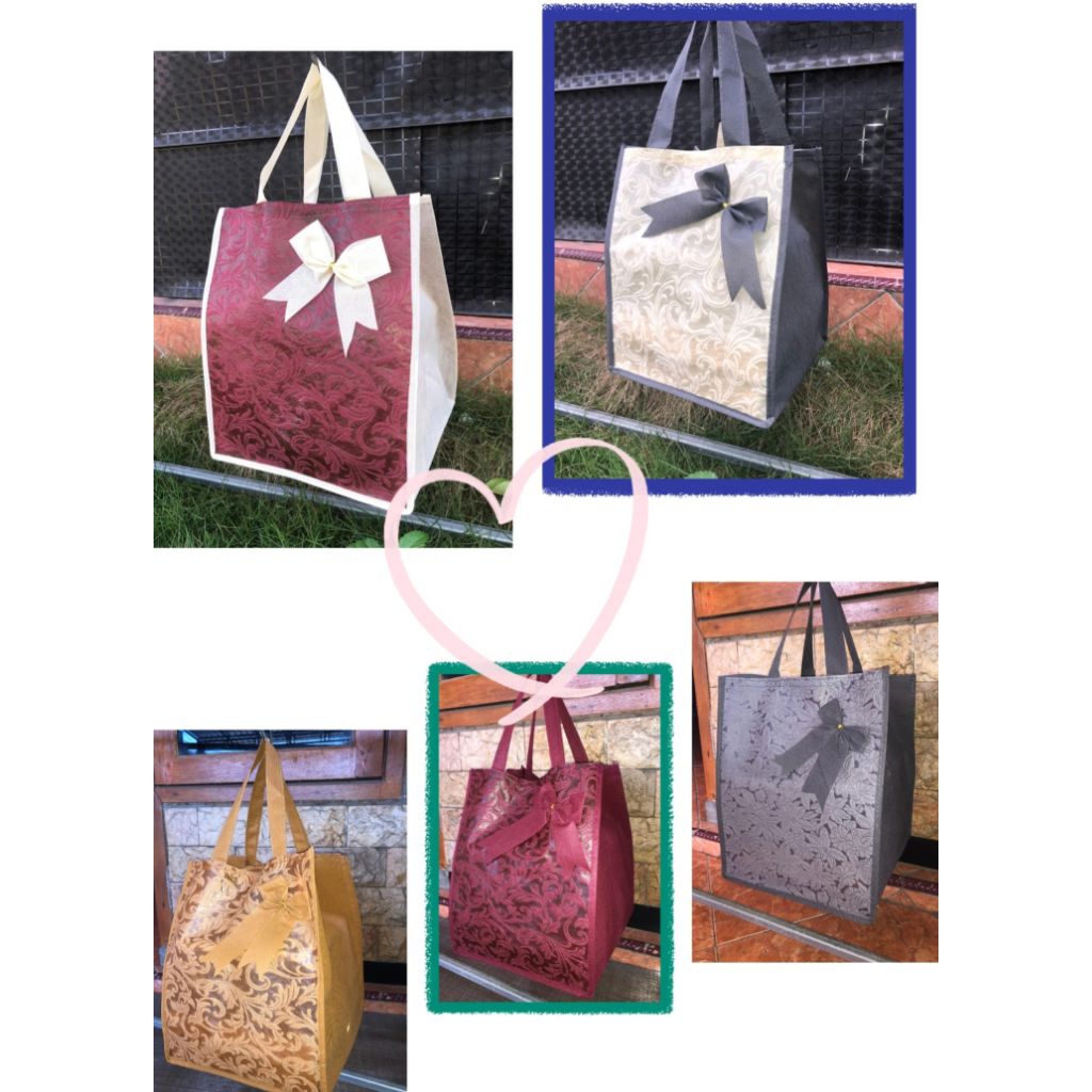 Tas Hajatan Box Embos Pita Ukuran 22x22x30/ Tas Kotak Nasi/ Tas Spunbond