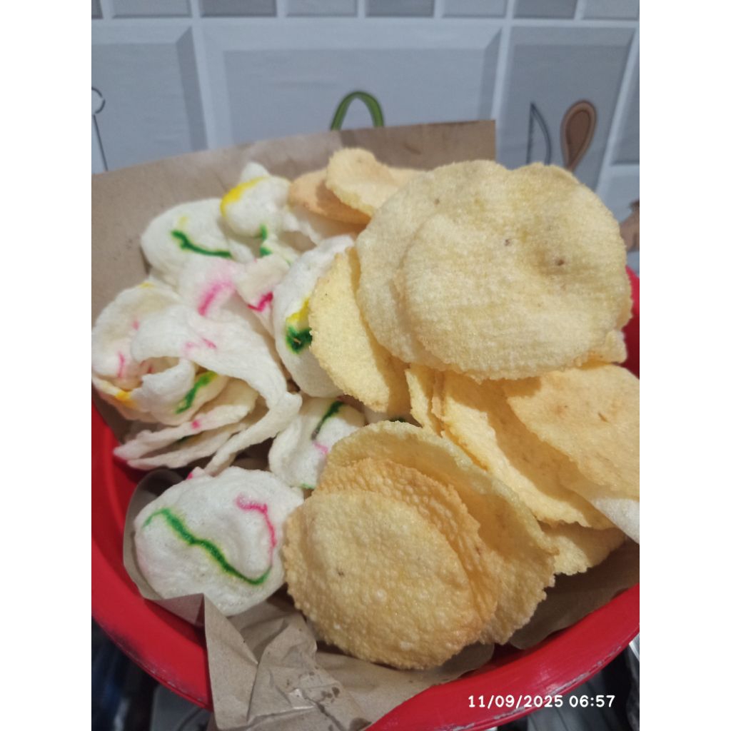 

krupuk singkong gurih 500gr