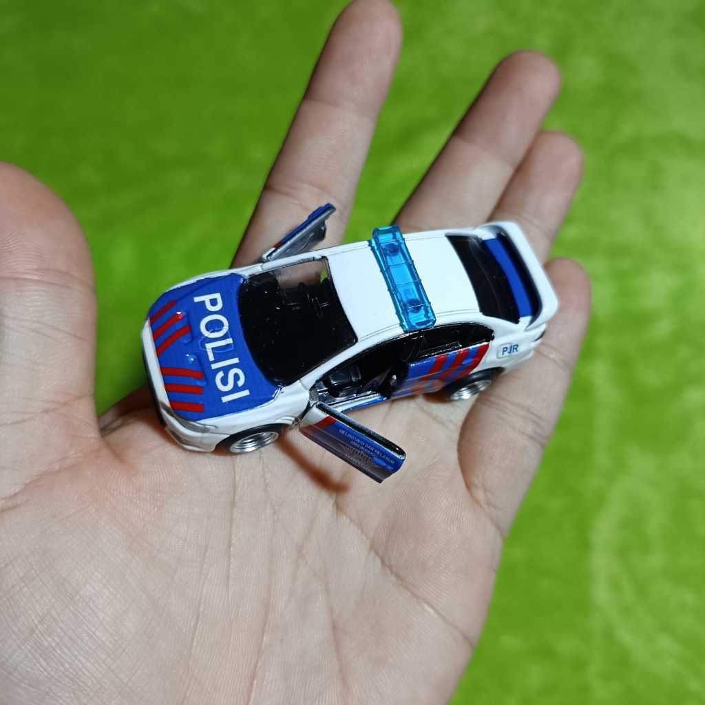 Diecast scale 1/64miniatur Tomica Mitsubishi Lancer Evolution X Kastem Mobil Polisi Indonesia PJR Sk