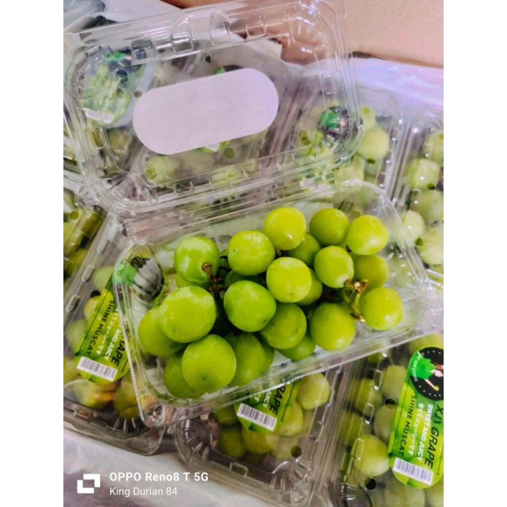 Anggur Shine Muscat 500 gram