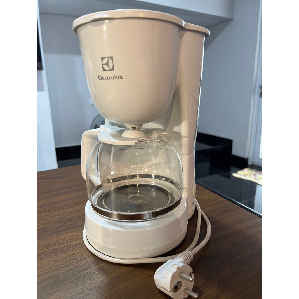 COFFEE MAKER ELECTROLUX