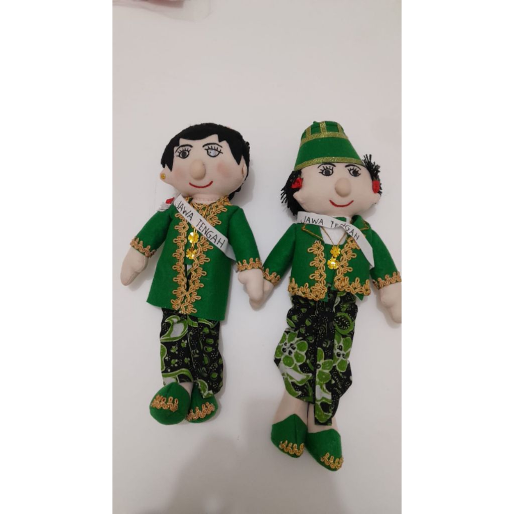 BONEKA STOMA PAKAIAN ADAT