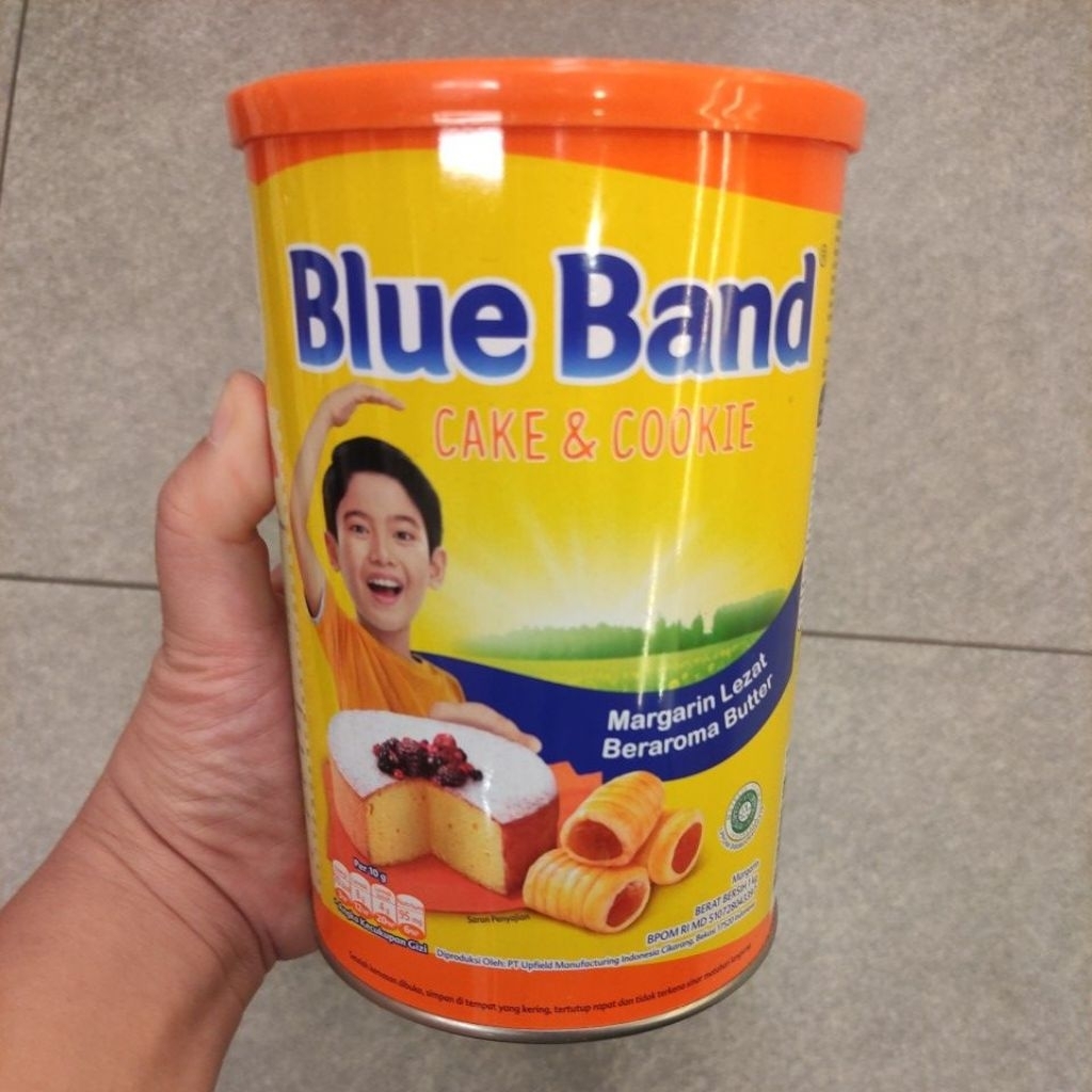 

BLUEBAND CAKE & COOKIES MARGARIN TIN 1KG