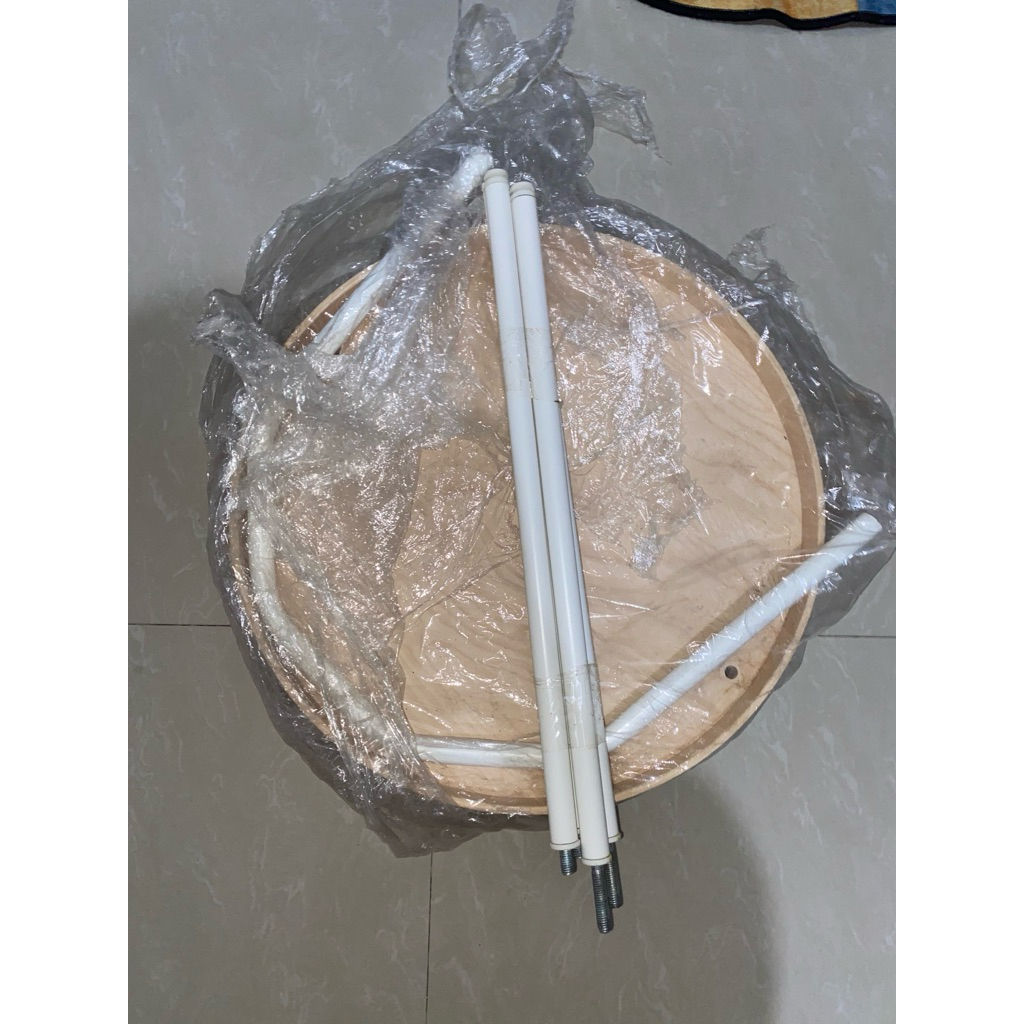 Preloved - Meja Ikea Burvik