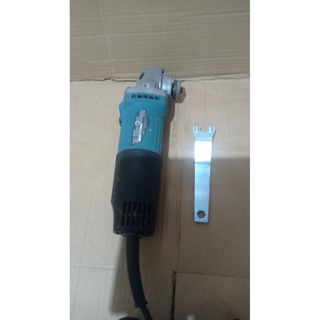 Gerinda MAKITA M0900 4 inch Second mulus