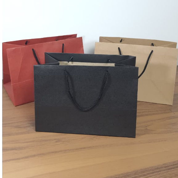 Tas Kertas Kemasan Bento / Hampers / Kue Kering Uk. 27 x 18,5 x Tebal 15 cm