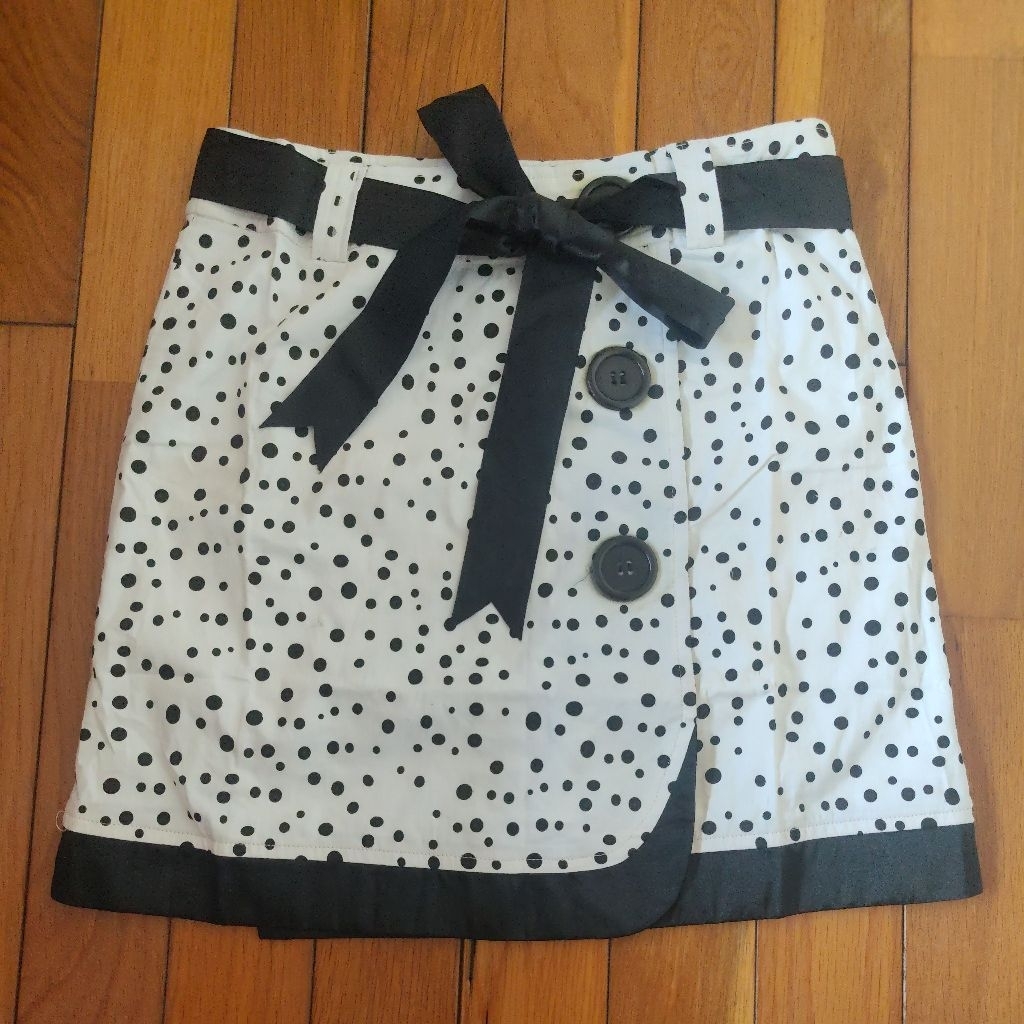 rok pendek/rok wanita/rok hitam putih/bawahan wanita/rok bawahan/rok dalmation/pakaian wanita