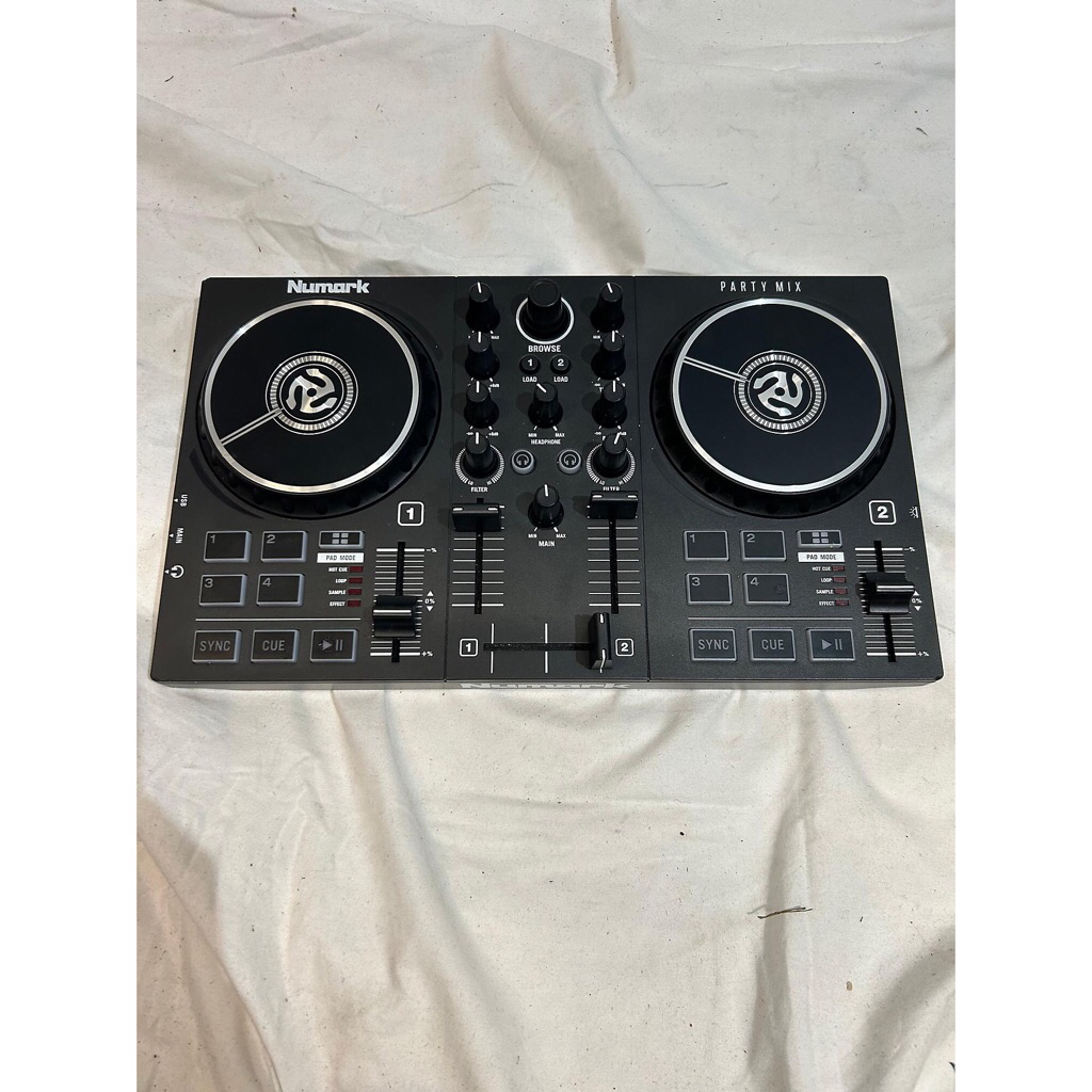 Numark Party Mix MK2 DJ Controller