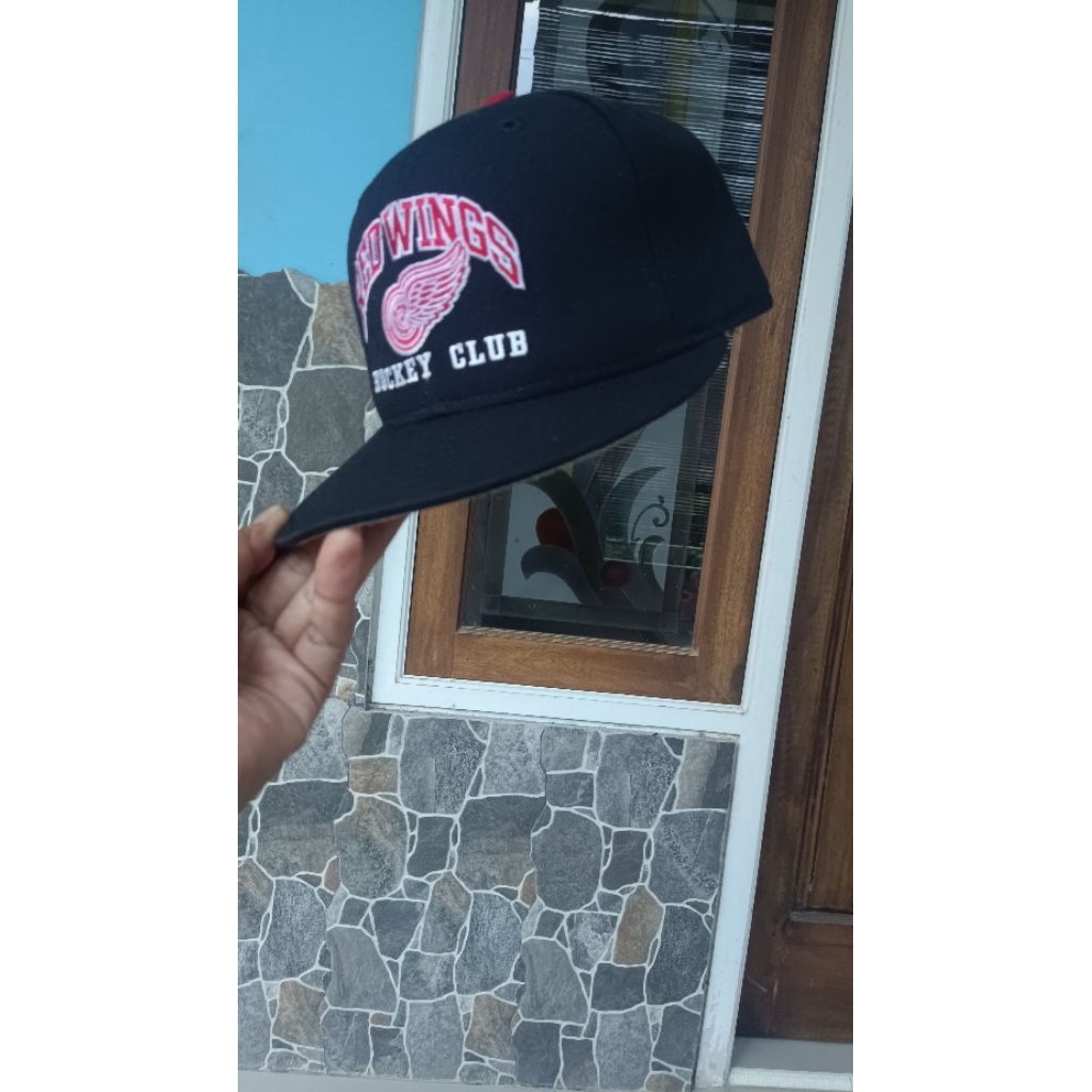 Topi New era Vintage promodel Redwing size 7..55cm