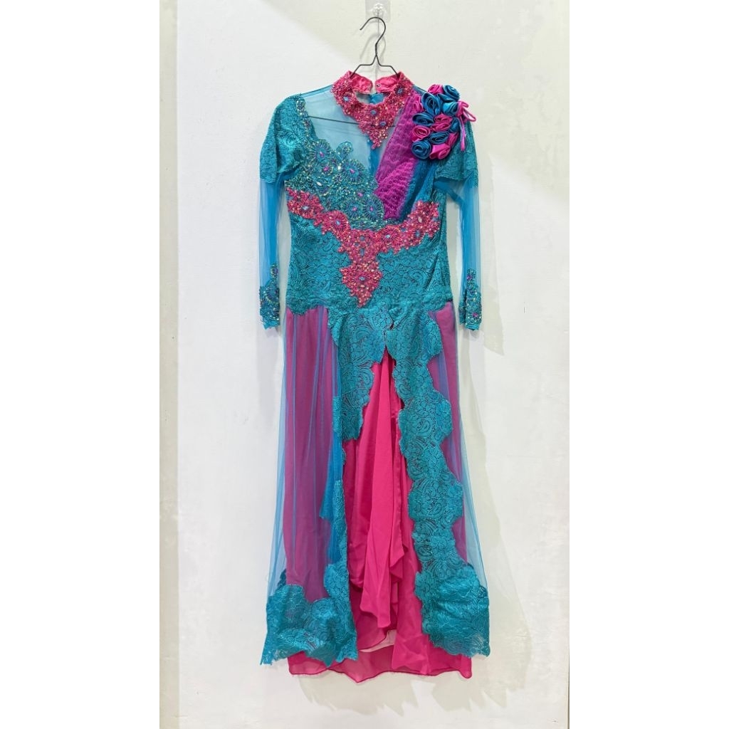 PRELOVED  kebaya payet