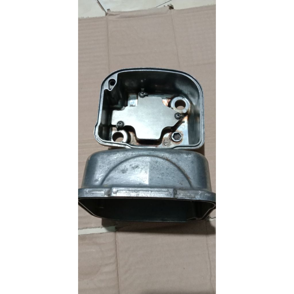 tutup head / cover head Beat karbu Scoopy karbu original seken no cacat/gompal
