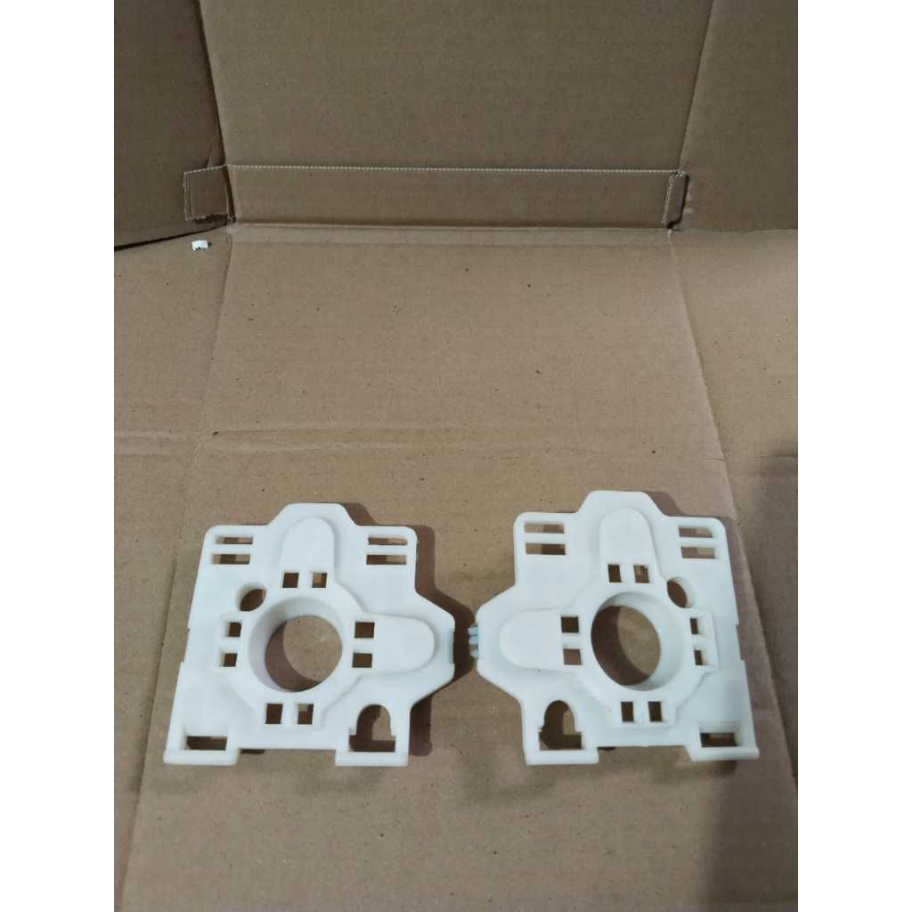 Dudukan Kaca Spion Innova Bracket Kaca Spion Innova