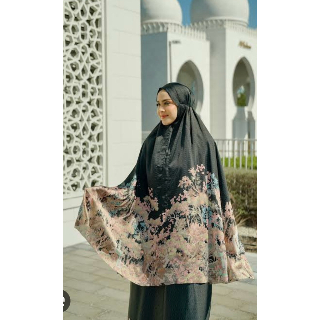 Buttonscarves Prayer Robe Al Qasr