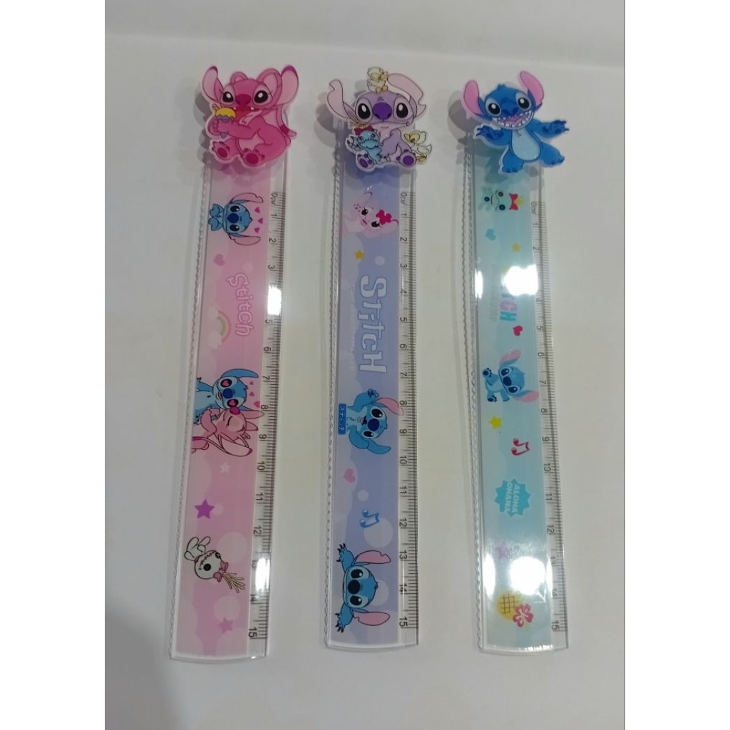 

Mistar / Penggaris Plastik 15CM Stitch N0.1383