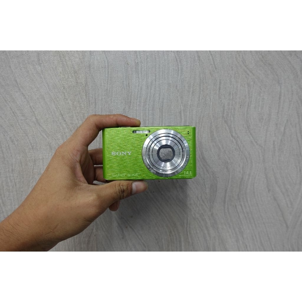 Sony Cybershot W-610 digicam compact camera