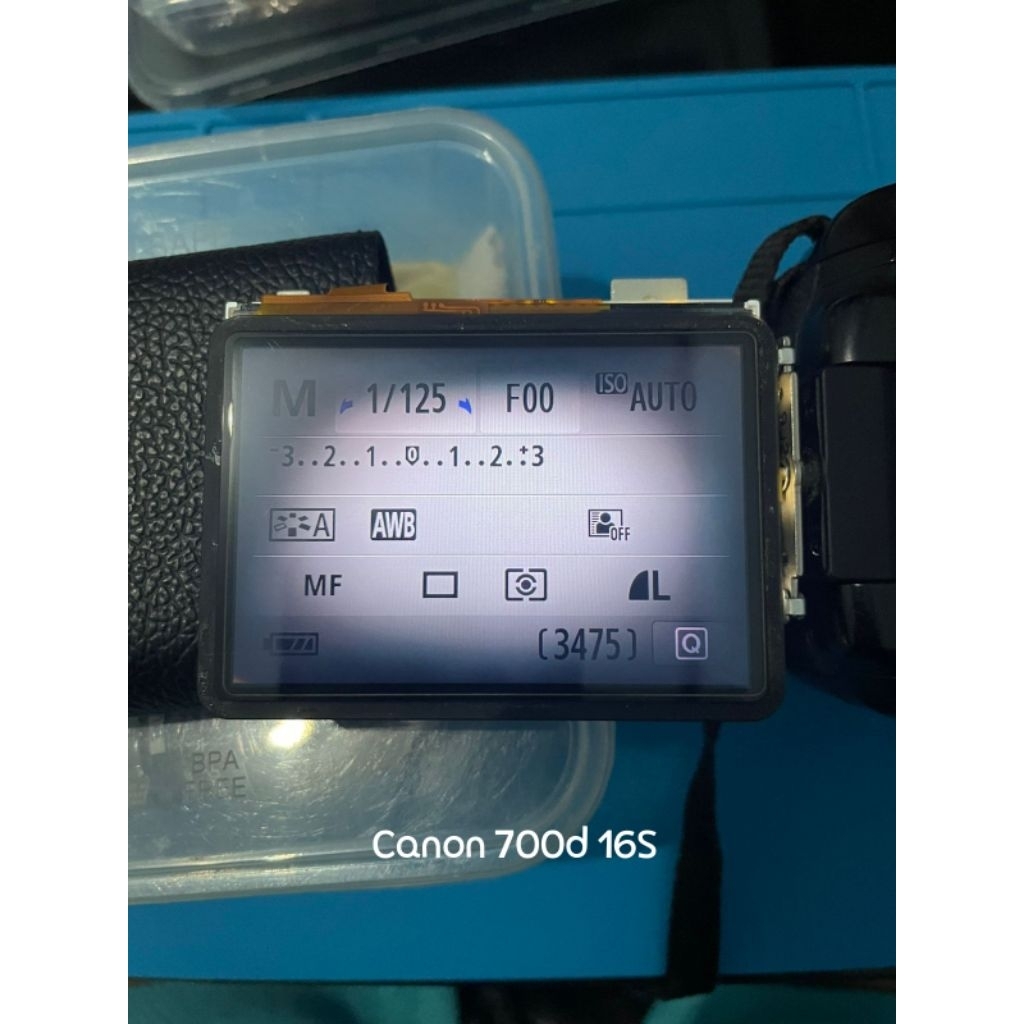 Layar LCD Canon EOS 650d 700d (bekas & minus)