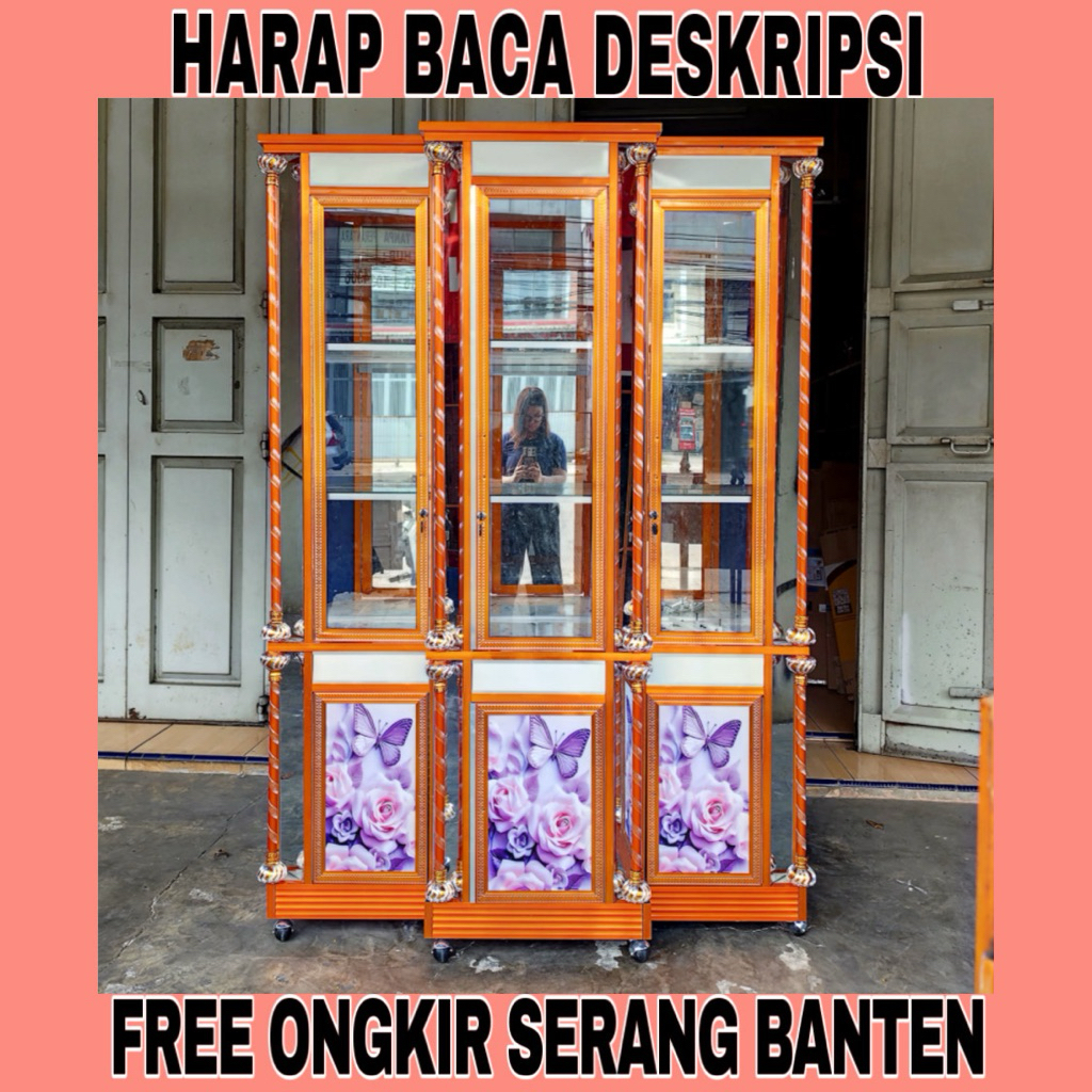 Lemari Hias Bufet Pajangan 4 Pintu Roda (Free Ongkir Serang Banten)