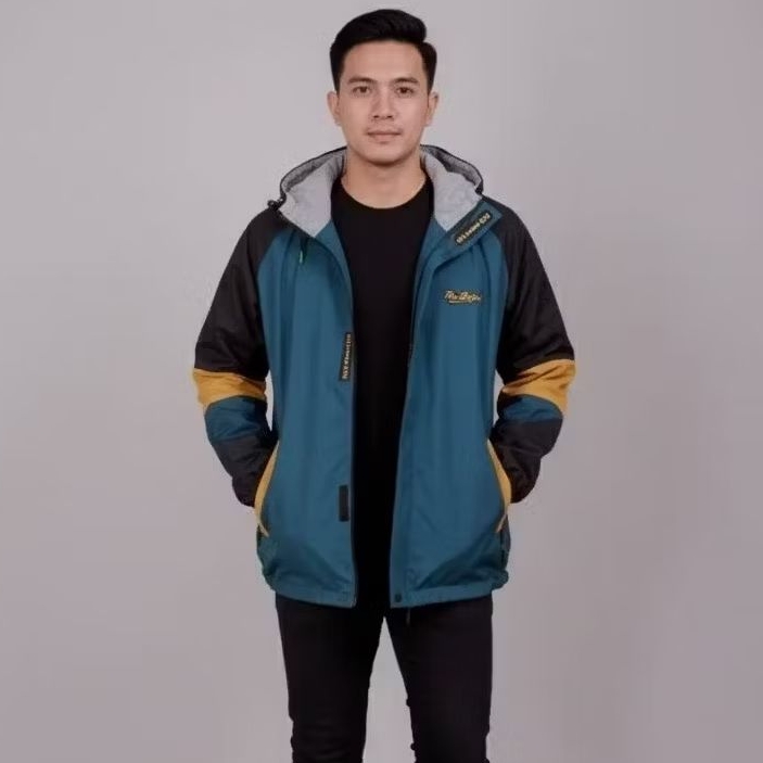 Nuoval Clothes Jaket Pria-Jaket Gunung-Jaket Taslan Waterproof