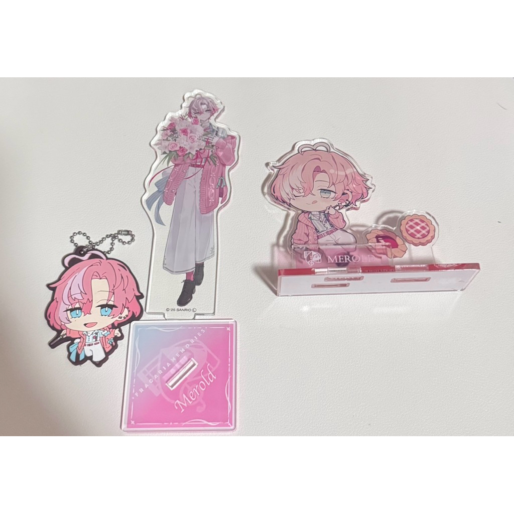[READY STOCK] Fragaria Memories  Sanrio Fragmem Merold Merch (Baca Deskripsi)