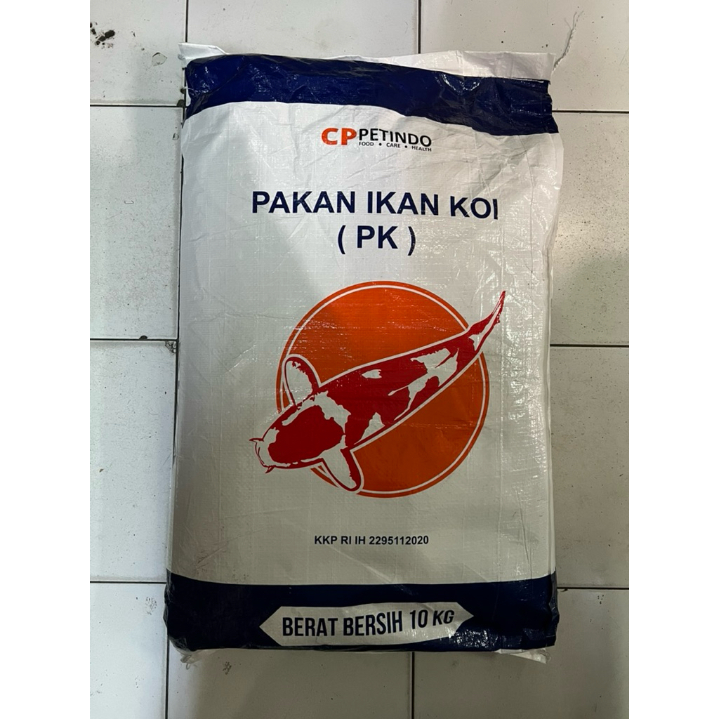 CP Pakan Ikan Koi PK2 warna pellet merah Pellet Ikan Hias Koi