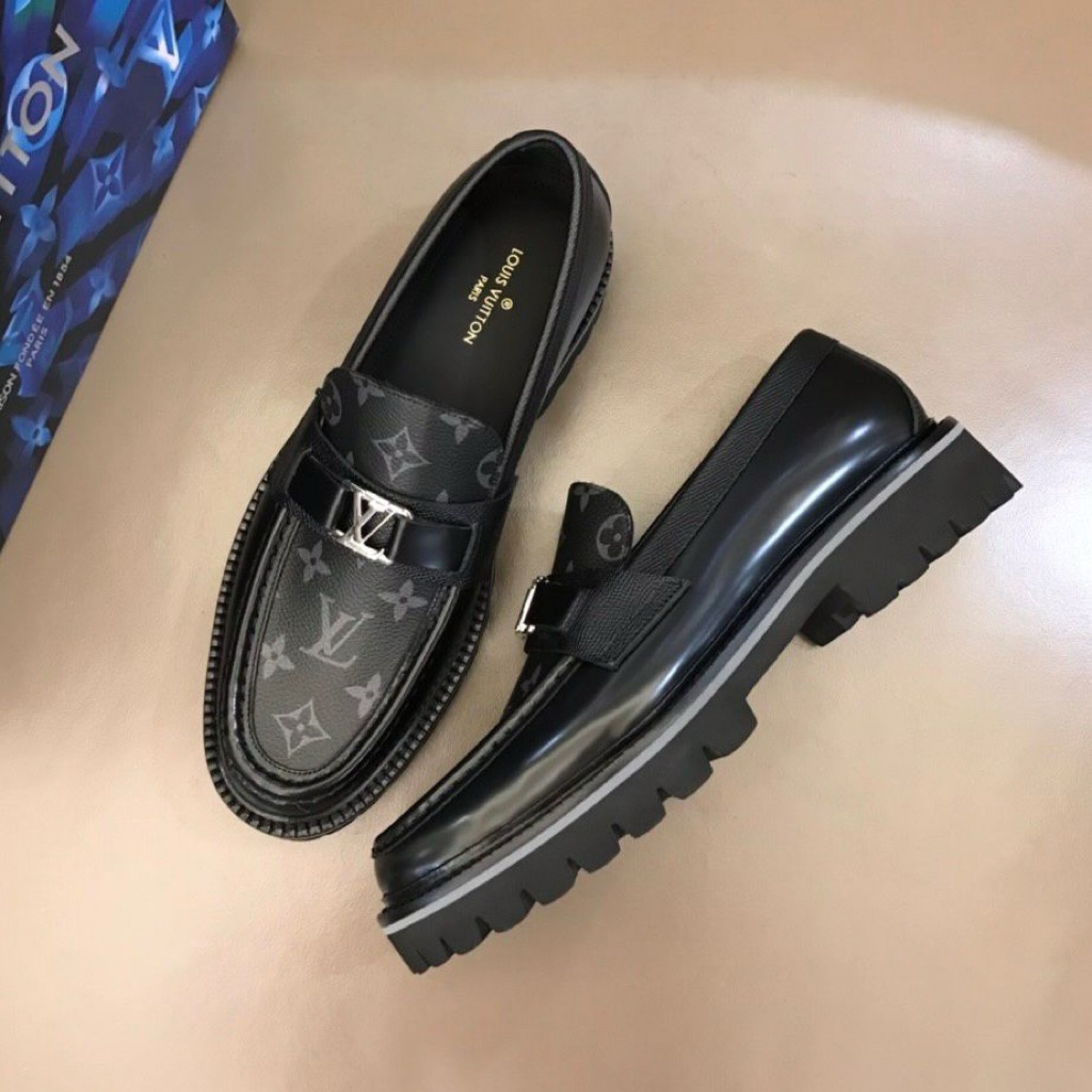 sepatu loafers fashion pria branded vip / sepatu loafers slip on sol tebal